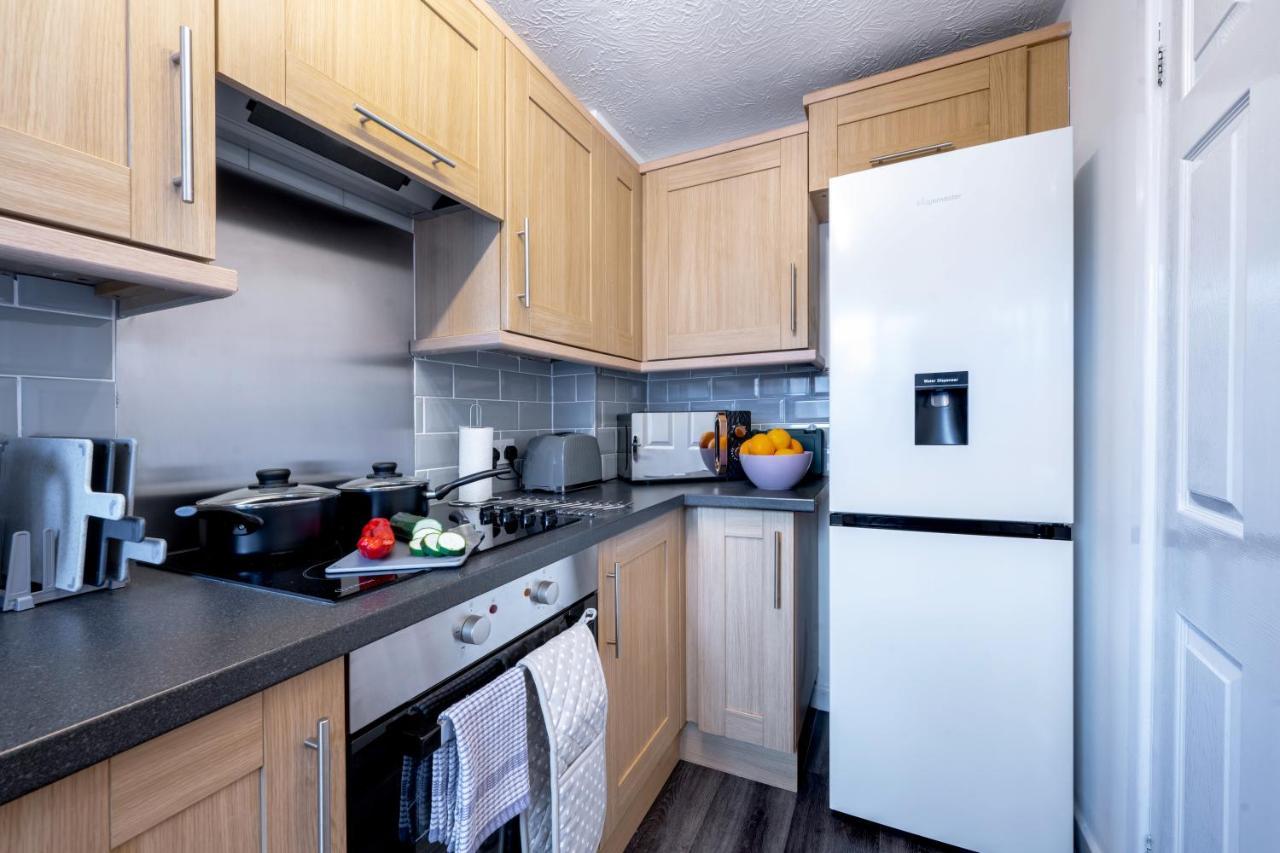 Yew Tree House Contractor / Family Home Free Netflix Fast Wifi Near Dudley/Birmingham Cradley Heath エクステリア 写真