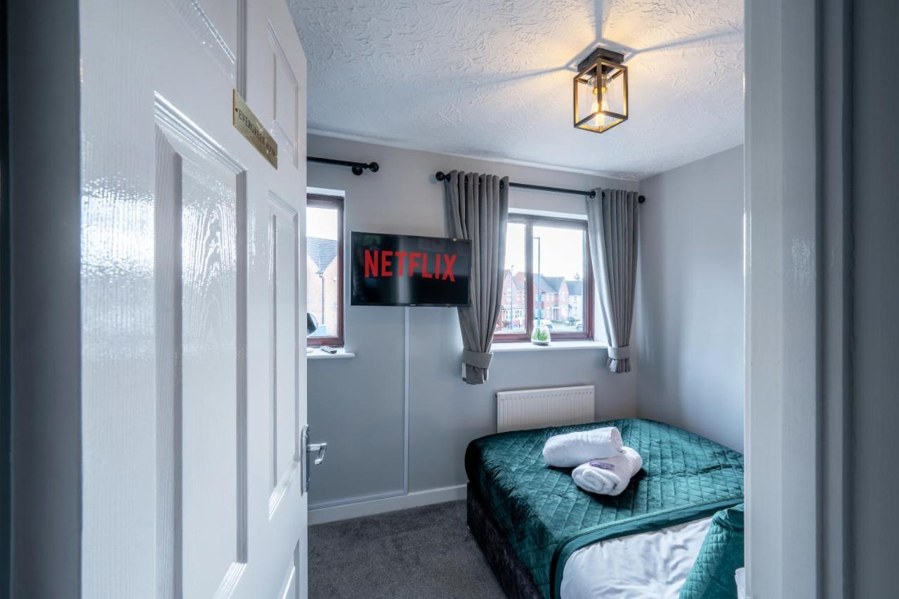 Yew Tree House Contractor / Family Home Free Netflix Fast Wifi Near Dudley/Birmingham Cradley Heath エクステリア 写真